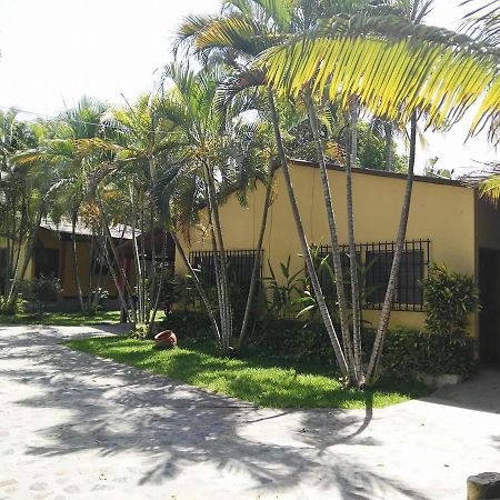 Hotel Santa Cruz Zapaca Екстериор снимка