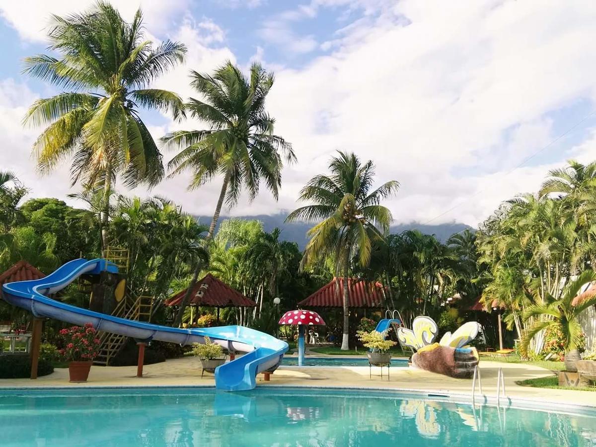 Hotel Santa Cruz Zapaca Екстериор снимка