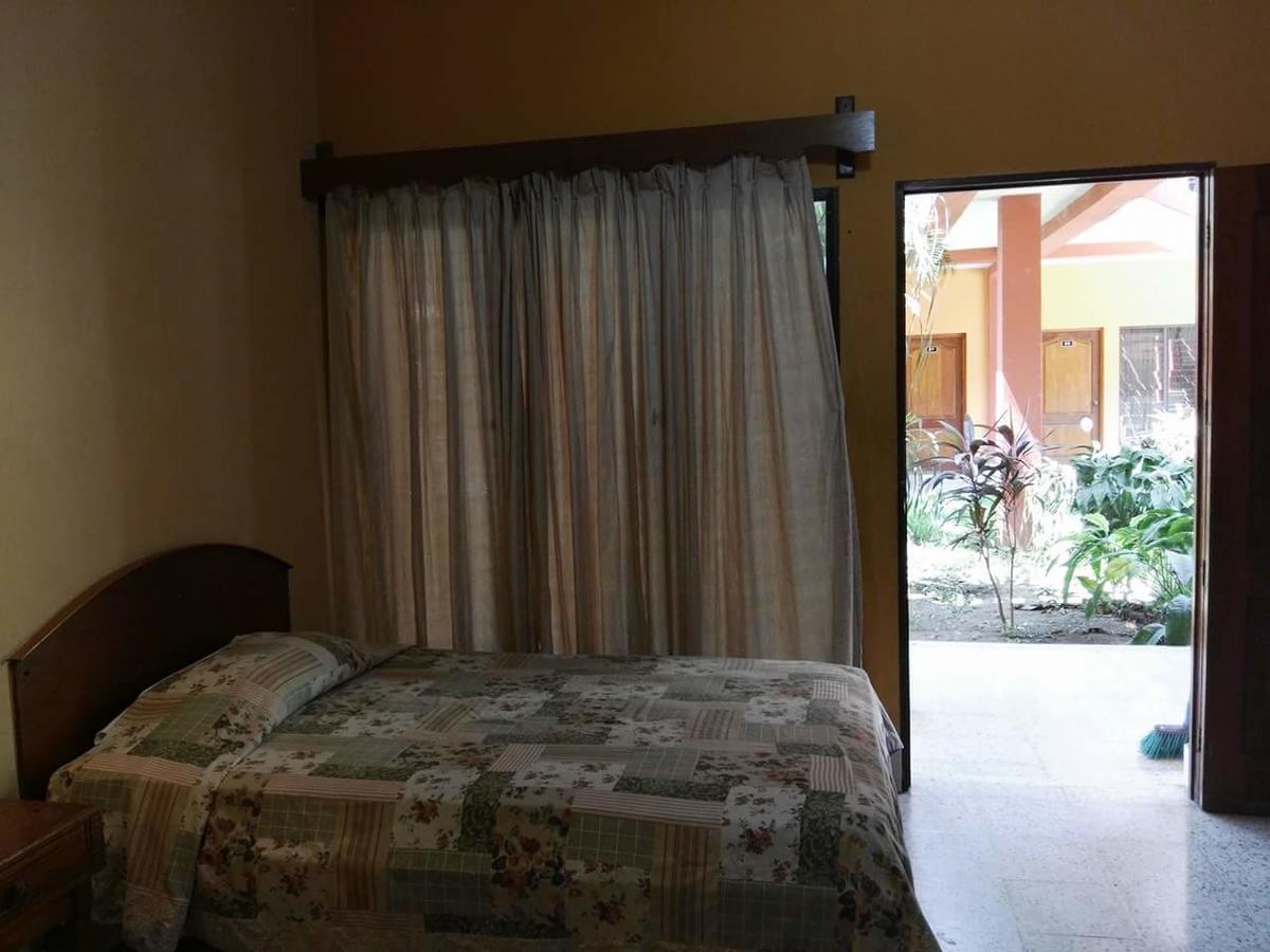Hotel Santa Cruz Zapaca Екстериор снимка